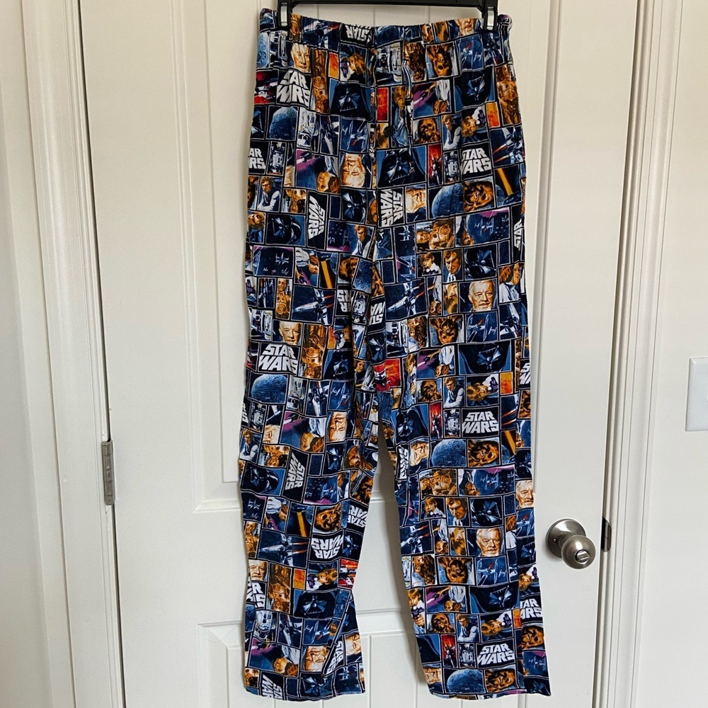 EUC | Star Wars men’s pajama pants — XS/S‎